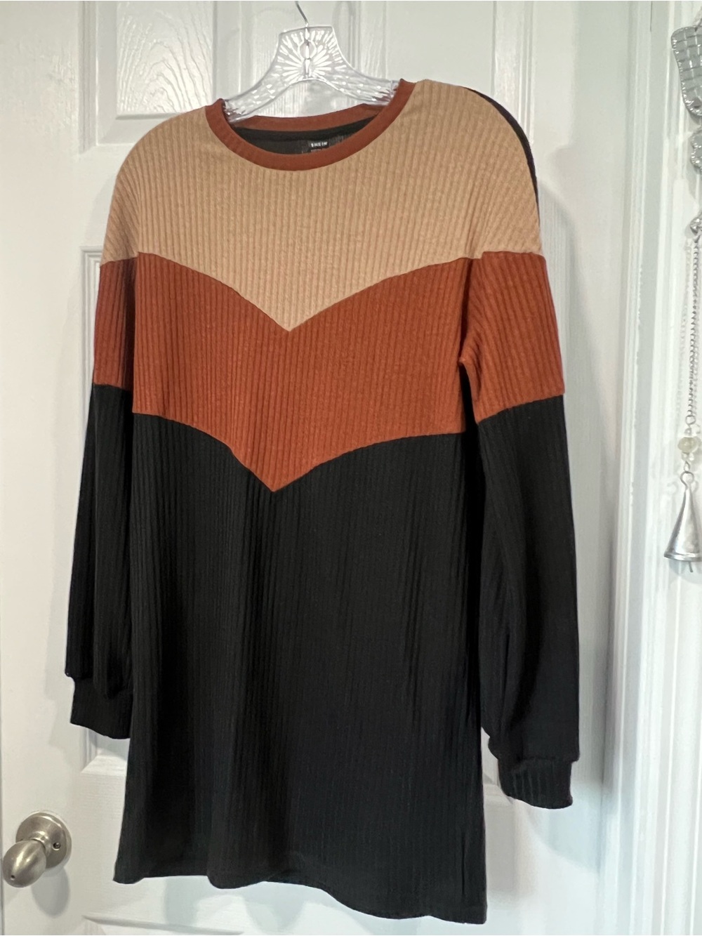 Ribbed Colorblock Tunic in Black, Rust & Tan